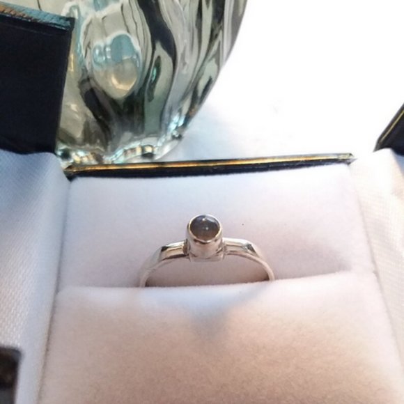 TINY Labradorite Ring | Gorgeous Sterling Setting | Stackable - Picture 5 of 7